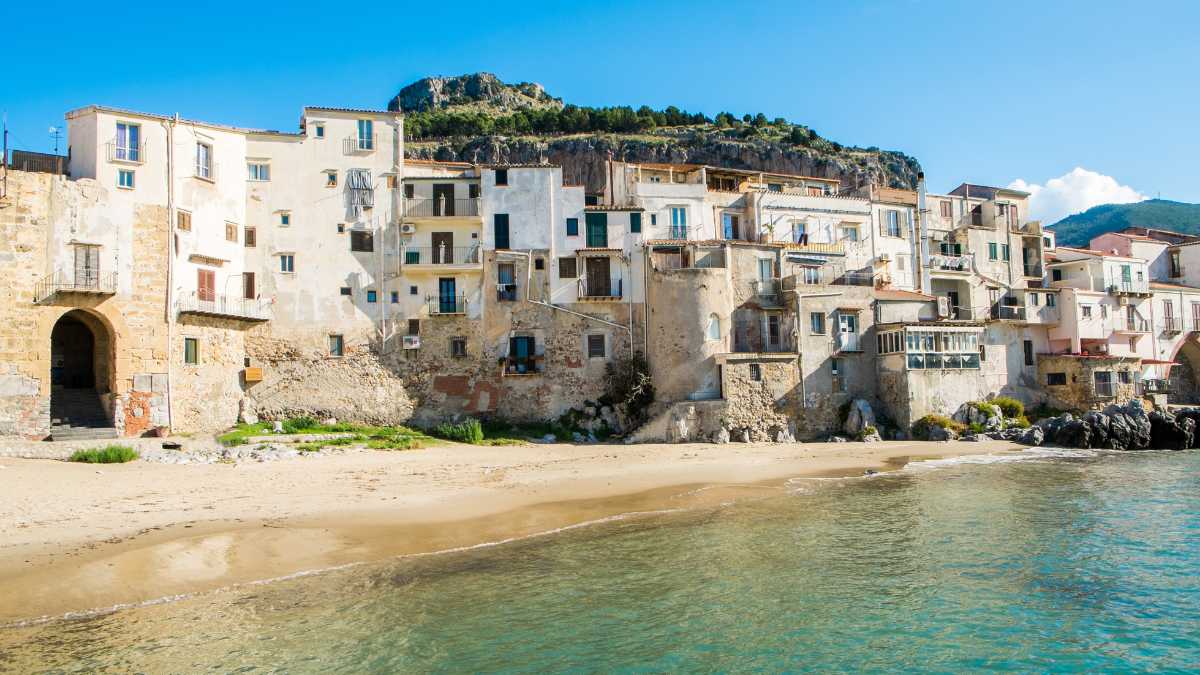 Cefalù con bambini: spiagge sicure, parchi e attività per tutta la famiglia
