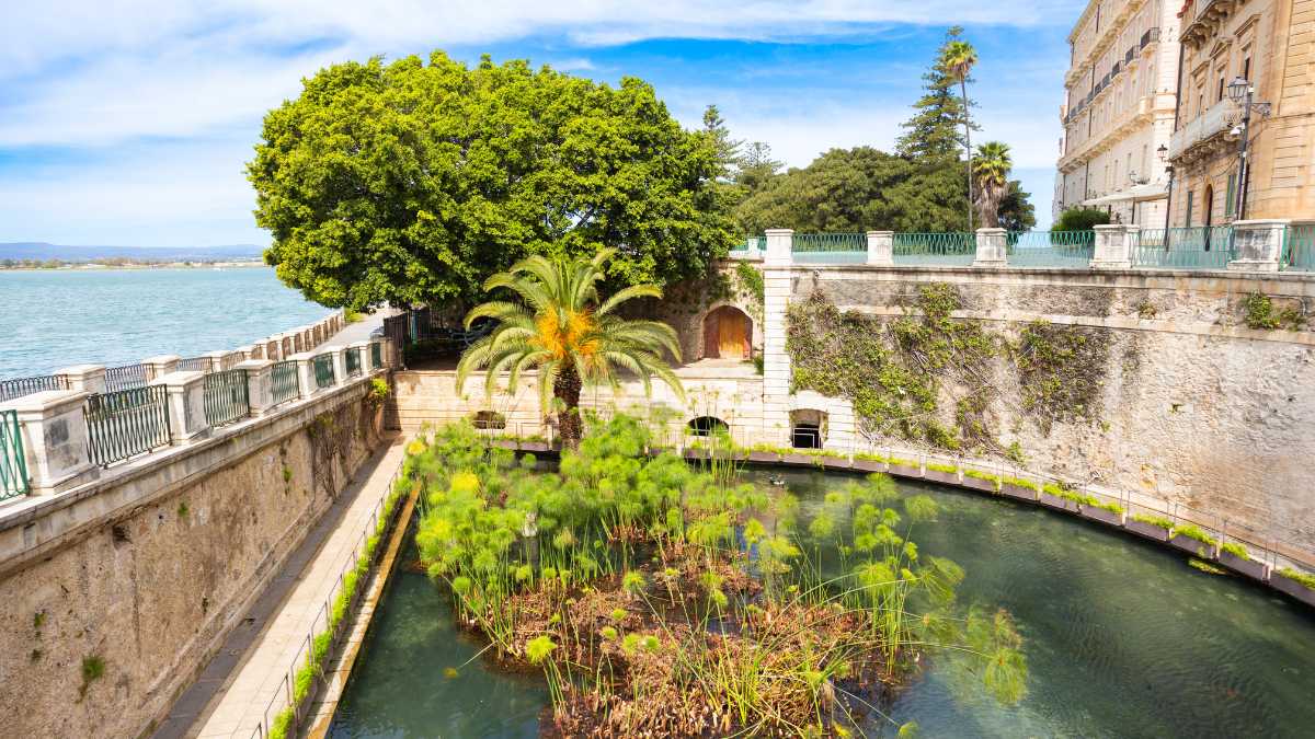 Siracusa in 7 giorni: itinerario completo con tappe, spostamenti e costi