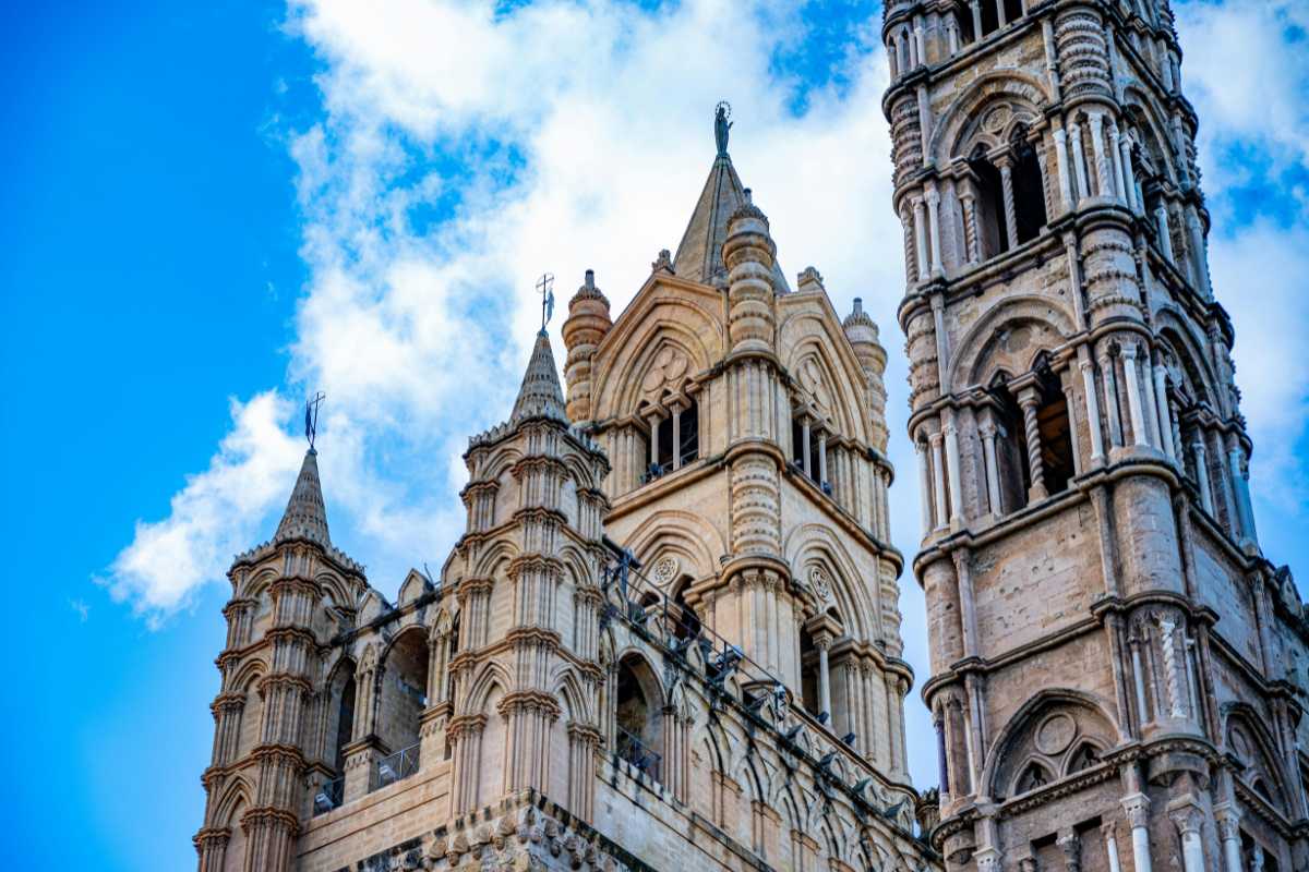 Palermo, capitale della Sicilia con eventi culturali e feste tradizionali