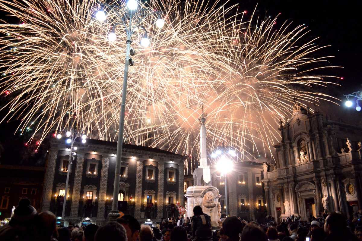 Processione di Sant'Agata con fuochi d'artificio